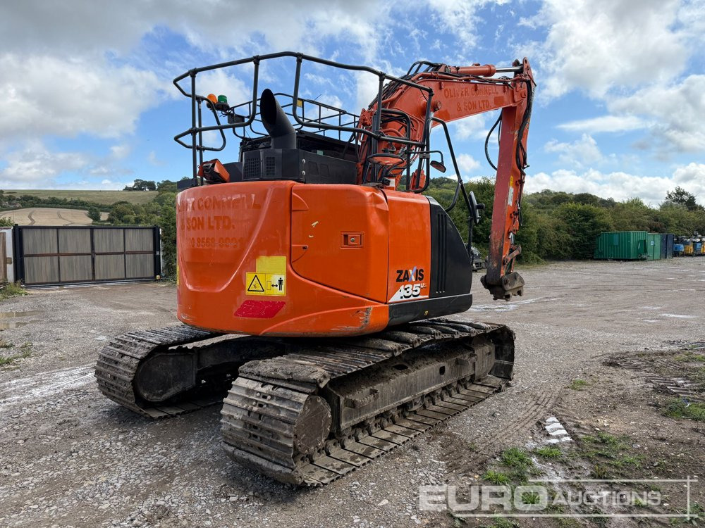 2017 Hitachi ZX135US-6 - Crawler excavator: picture 5 2017 Hitachi ZX135US-6 - Crawler excavator: picture 5