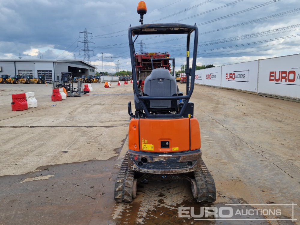 2017 Hitachi ZX19U-5A YR - Mini excavator: picture 4 2017 Hitachi ZX19U-5A YR - Mini excavator: picture 4