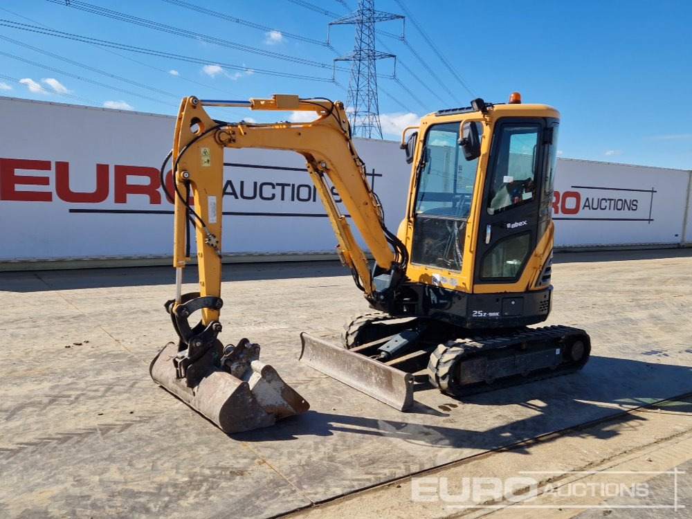 2017 Hyundai ROBEX25Z-9AK - Mini excavator: picture 1 2017 Hyundai ROBEX25Z-9AK - Mini excavator: picture 1