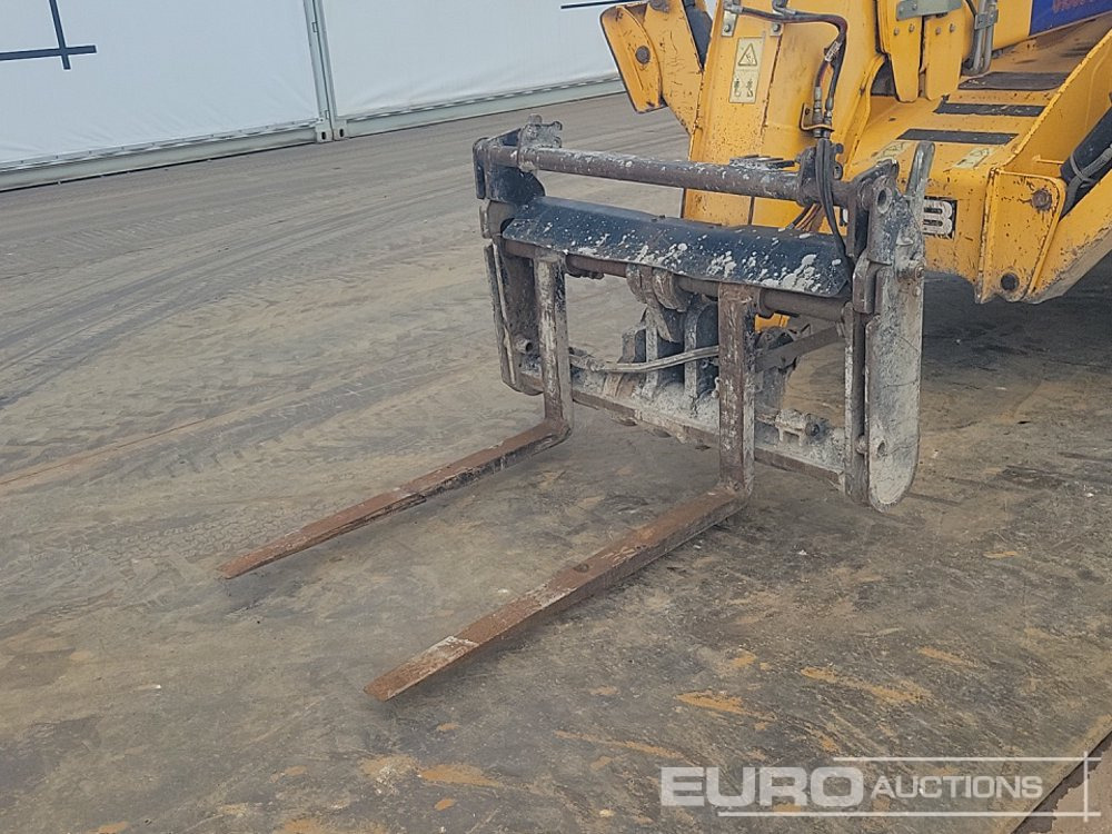 Telescopic handler 2017 JCB 540-140 Hi Viz: picture 16