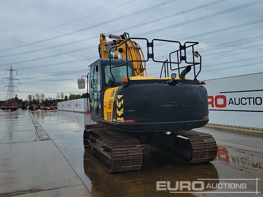 2017 JCB JS131LC+ - Crawler excavator: picture 3 2017 JCB JS131LC+ - Crawler excavator: picture 3