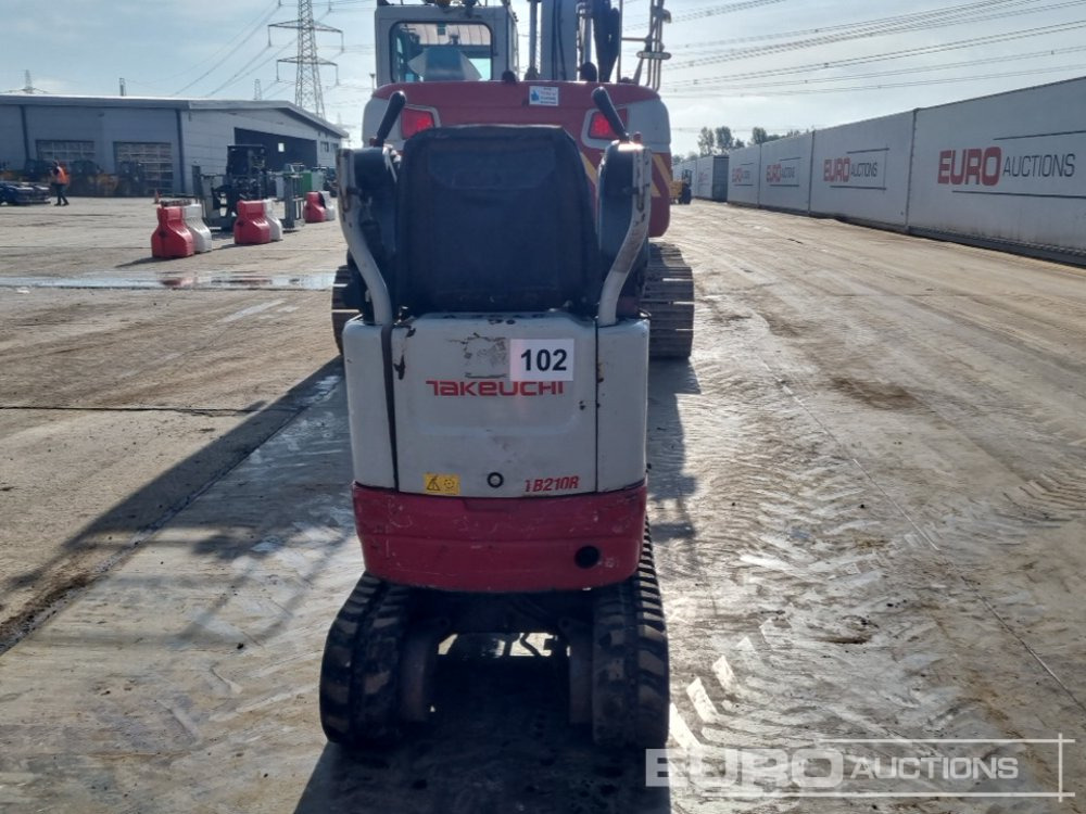 2017 Takeuchi TB210R - Mini excavator: picture 4 2017 Takeuchi TB210R - Mini excavator: picture 4