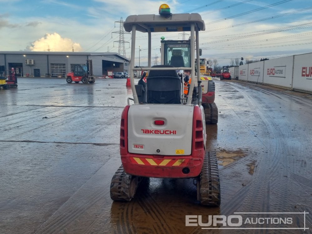 2017 Takeuchi TB216 - Mini excavator: picture 4 2017 Takeuchi TB216 - Mini excavator: picture 4