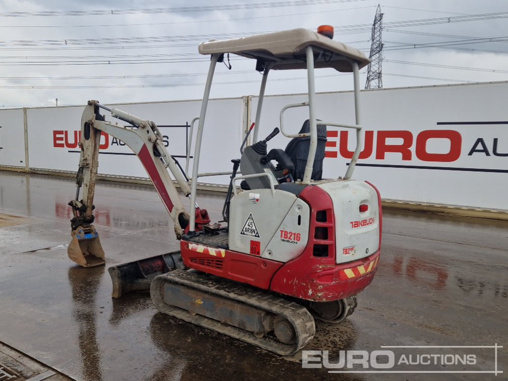 2017 Takeuchi TB216 - Mini excavator: picture 3 2017 Takeuchi TB216 - Mini excavator: picture 3