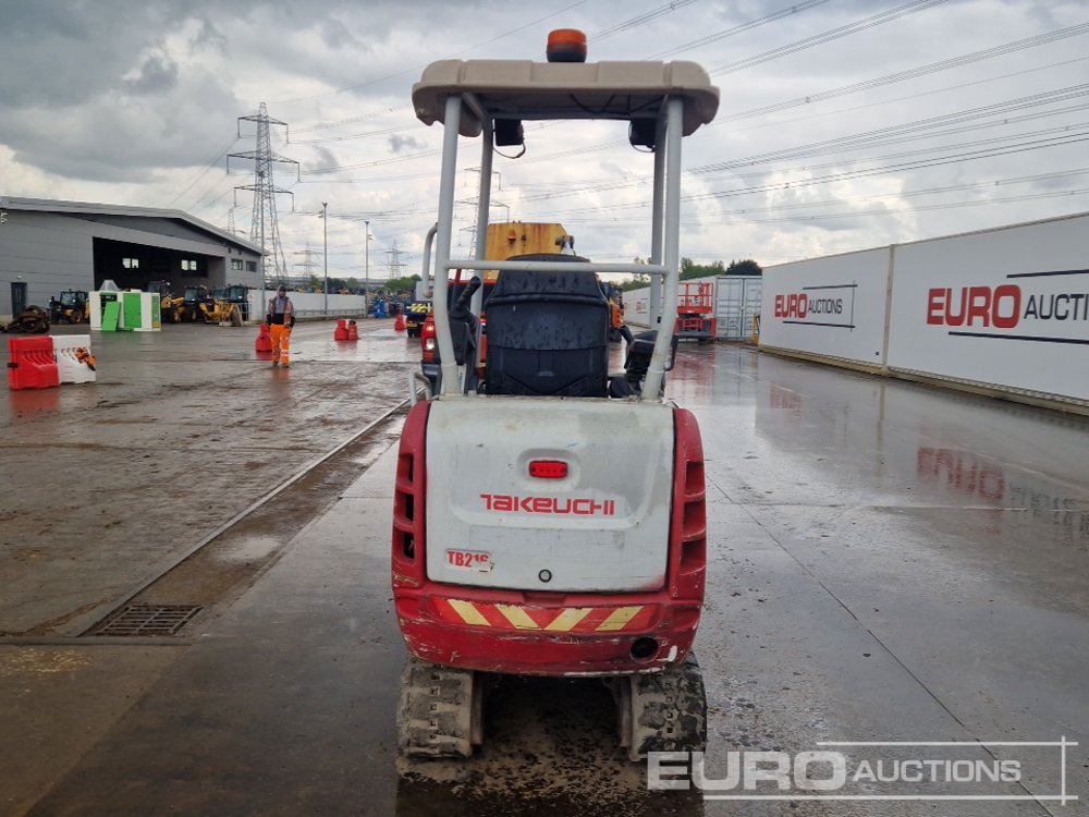 2017 Takeuchi TB216 - Mini excavator: picture 4 2017 Takeuchi TB216 - Mini excavator: picture 4
