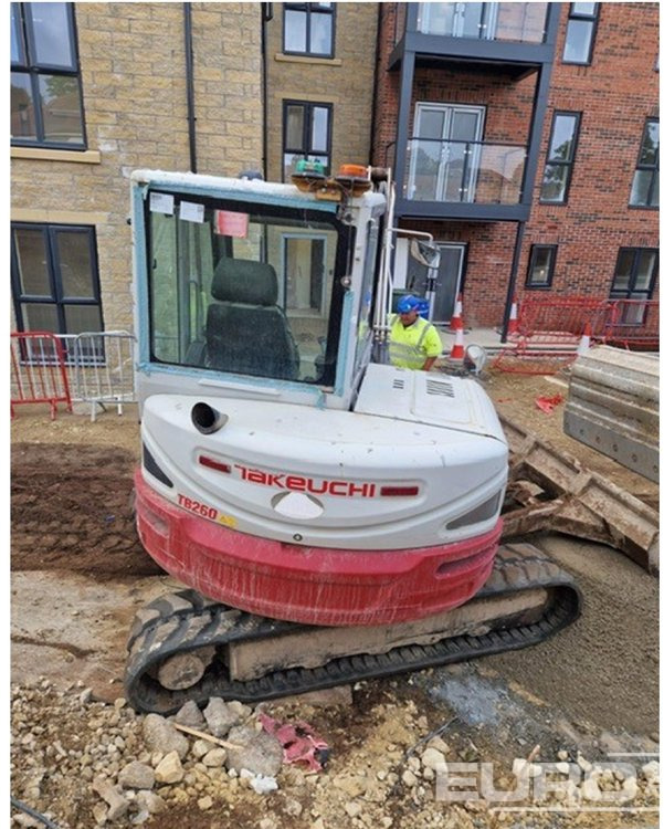 2017 Takeuchi TB260 - Mini excavator: picture 3 2017 Takeuchi TB260 - Mini excavator: picture 3