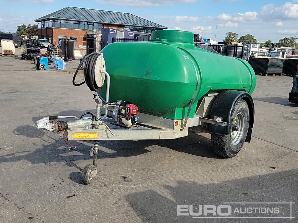 2017 Trailer Engineering Single Axle Plastic Water Bowser, Honda Petrol Pump - Storage tank: picture 1 2017 Trailer Engineering Single Axle Plastic Water Bowser, Honda Petrol Pump - Storage tank: picture 1