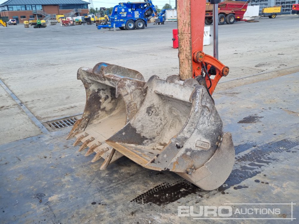 Mini excavator 2018 Kubota KX080-4A: picture 29