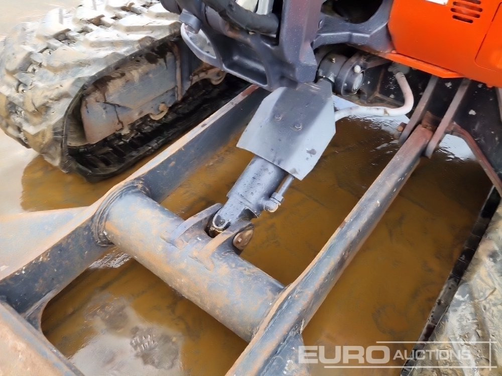 Mini excavator 2019 Kubota U48-4: picture 15