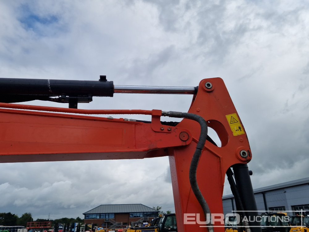 Mini excavator 2019 Kubota U48-4: picture 30