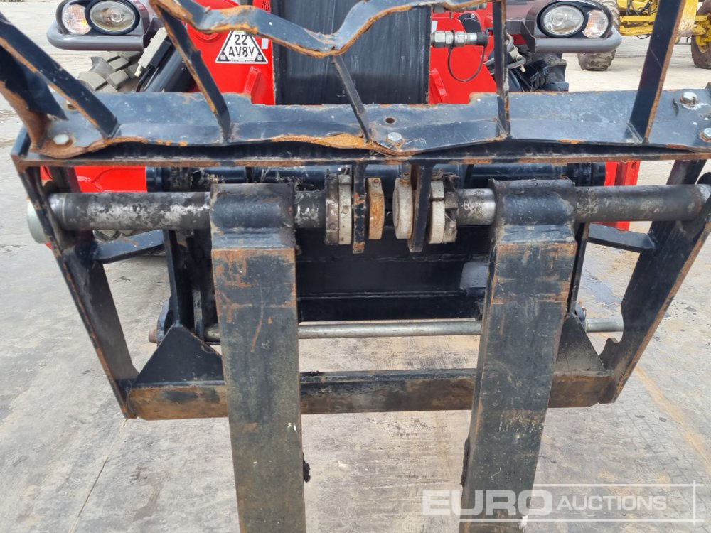 Telescopic handler 2019 Manitou MRT3050: picture 18