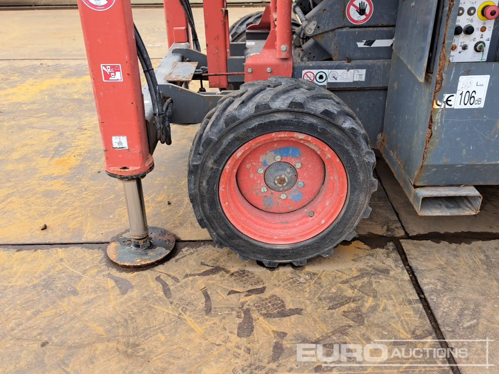 2019 SkyJack SJ6832RT - Scissor lift: picture 5 2019 SkyJack SJ6832RT - Scissor lift: picture 5