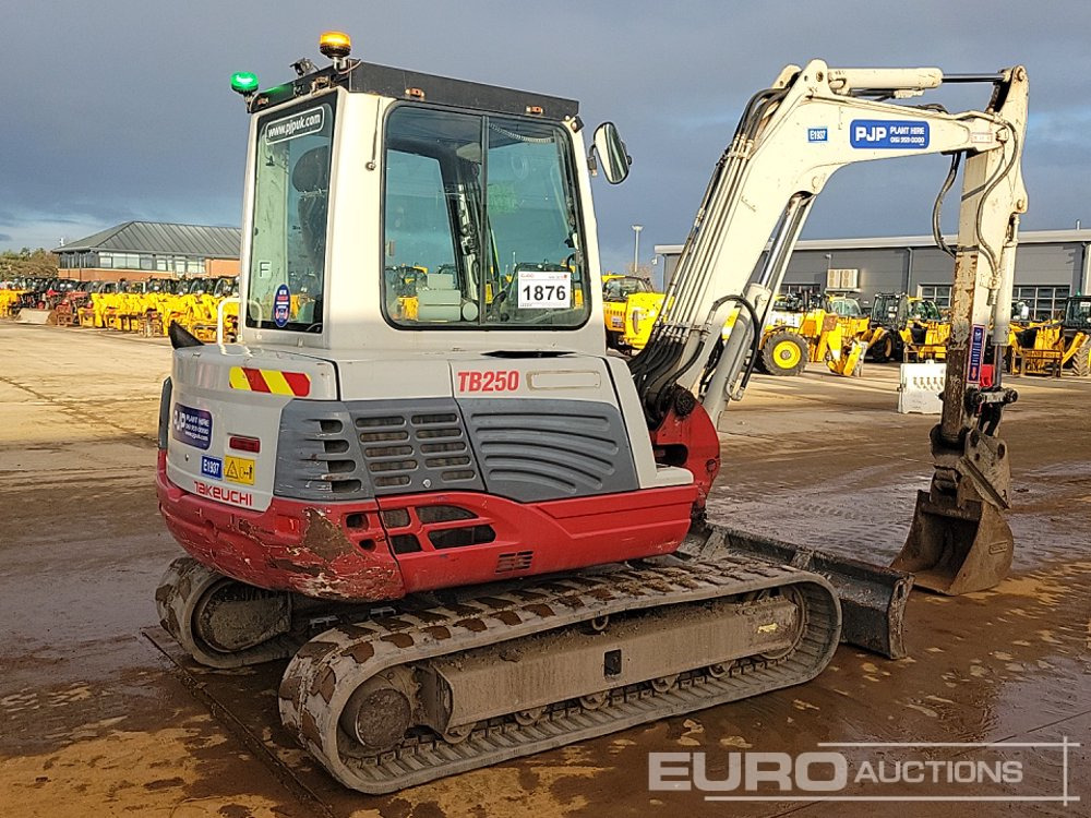 2019 Takeuchi TB250 - Mini excavator: picture 5 2019 Takeuchi TB250 - Mini excavator: picture 5