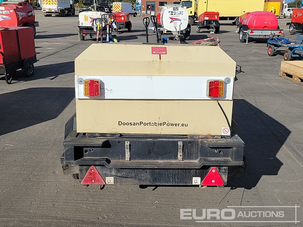 2020 Doosan 726E - Air compressor: picture 4 2020 Doosan 726E - Air compressor: picture 4