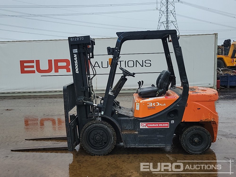 2020 Doosan D30GP - Forklift: picture 2 2020 Doosan D30GP - Forklift: picture 2