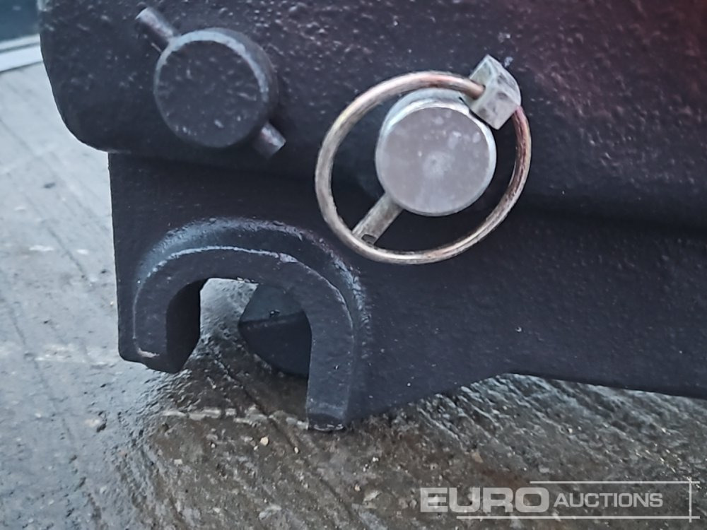 Quick coupler 2023 Manual QH 45mm Pin to suit 4-6 Ton Excavator: picture 16