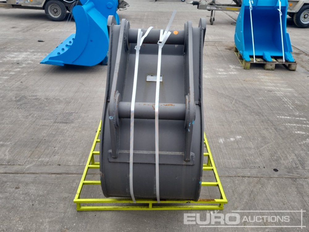 2023 Miller 24" Scoop Bucket 80mm Pin to suit 20 Ton Excavator - Bucket: picture 4 2023 Miller 24" Scoop Bucket 80mm Pin to suit 20 Ton Excavator - Bucket: picture 4