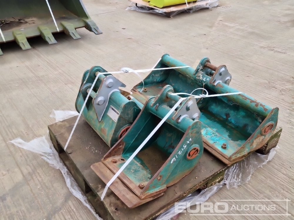 2023 Miller 36" Ditching, 18", 12" Digging Bucket 30mm Pin to suit Mini Excavator - Bucket: picture 1 2023 Miller 36" Ditching, 18", 12" Digging Bucket 30mm Pin to suit Mini Excavator - Bucket: picture 1