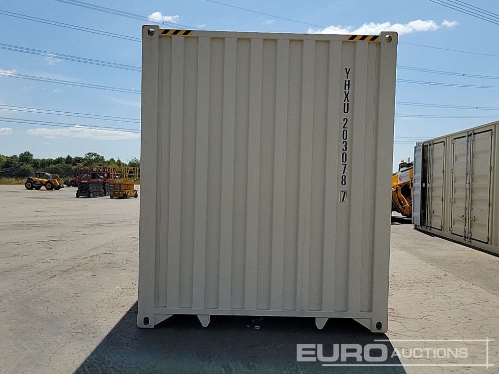 2025 40' x 8' HQ Container, 4 Side Doors, 1 End Door (Cannot Be Reconsigned) - Shipping container: picture 4 2025 40' x 8' HQ Container, 4 Side Doors, 1 End Door (Cannot Be Reconsigned) - Shipping container: picture 4