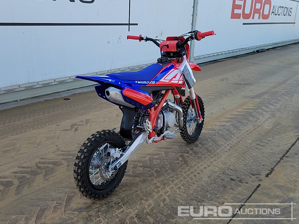 2025 Apollo Thunder 125cc Motorcross Bike, 14" Front, 12" Rear Tyres, Electric Start, Air Cooled, Hydraulic Suspension, Disc Brakes, Lighting Kit (UNASSEMBLED) - Motorcycle: picture 5 2025 Apollo Thunder 125cc Motorcross Bike, 14" Front, 12" Rear Tyres, Electric Start, Air Cooled, Hydraulic Suspension, Disc Brakes, Lighting Kit (UNASSEMBLED) - Motorcycle: picture 5