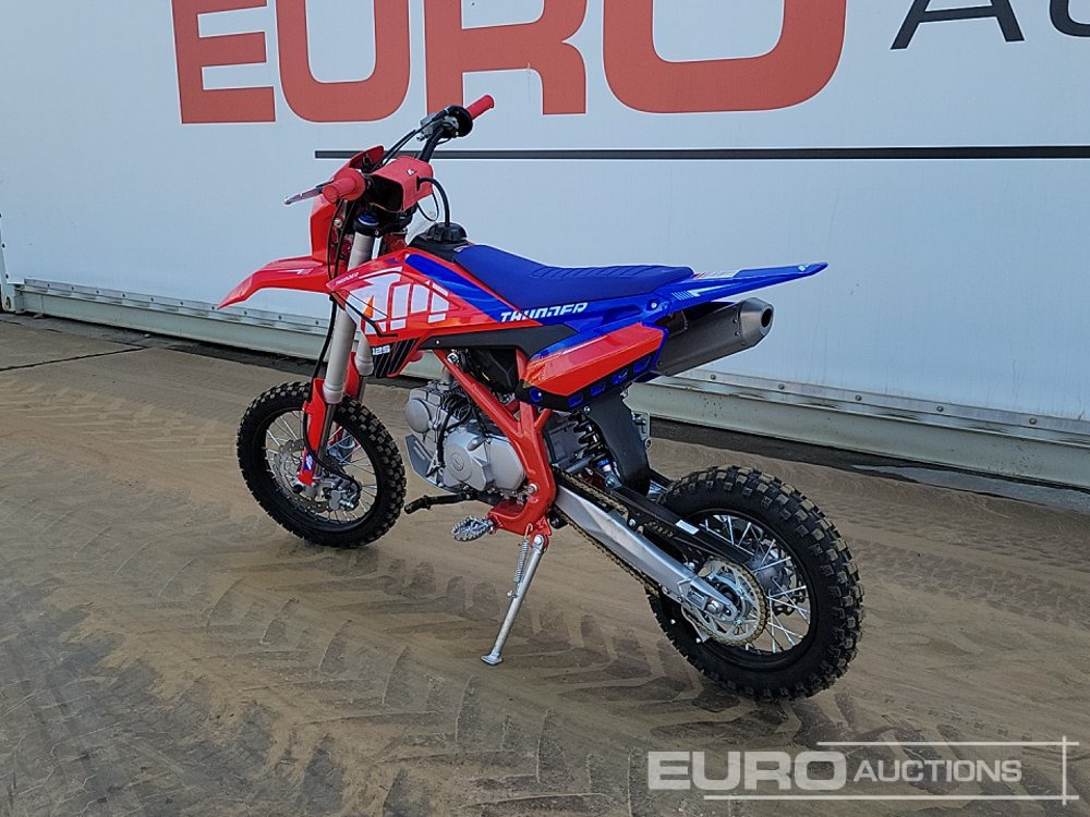 2025 Apollo Thunder 125cc Motorcross Bike, 14" Front, 12" Rear Tyres, Electric Start, Air Cooled, Hydraulic Suspension, Disc Brakes, Lighting Kit (UNASSEMBLED) - Motorcycle: picture 3 2025 Apollo Thunder 125cc Motorcross Bike, 14" Front, 12" Rear Tyres, Electric Start, Air Cooled, Hydraulic Suspension, Disc Brakes, Lighting Kit (UNASSEMBLED) - Motorcycle: picture 3
