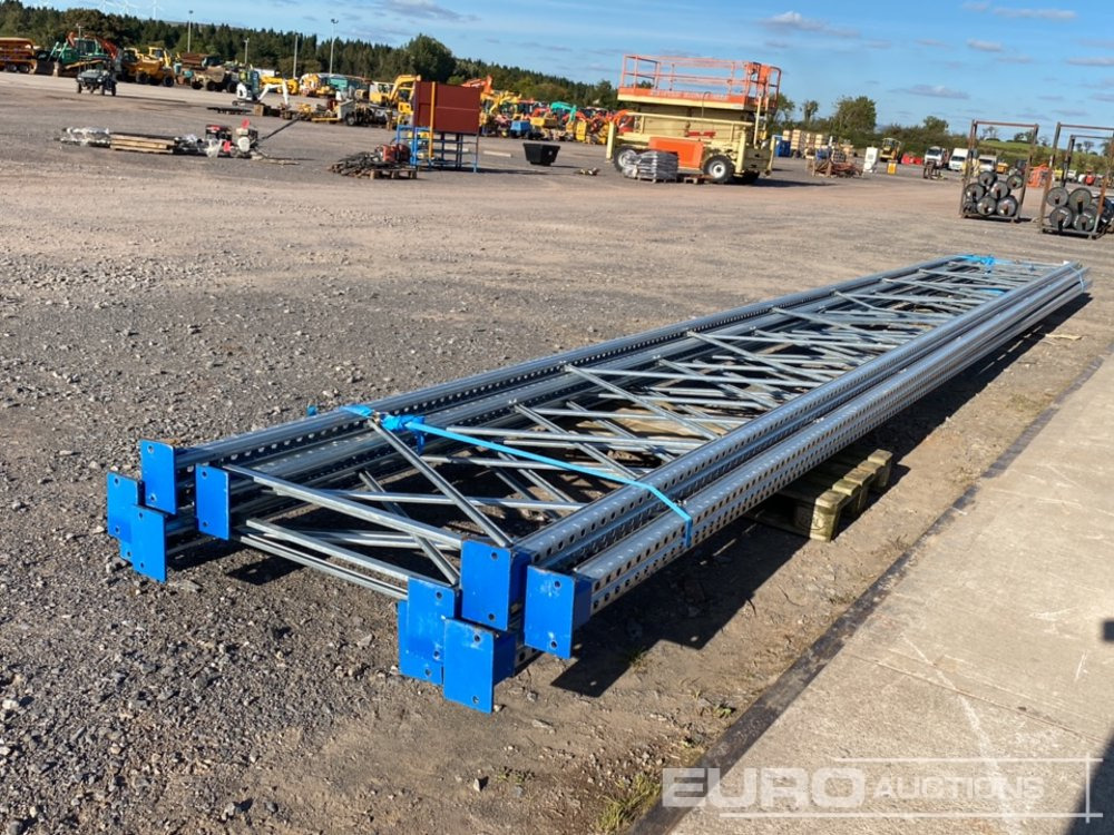 35' Pallet Racking Uprights (5 of) - Construction equipment: picture 1 35' Pallet Racking Uprights (5 of) - Construction equipment: picture 1