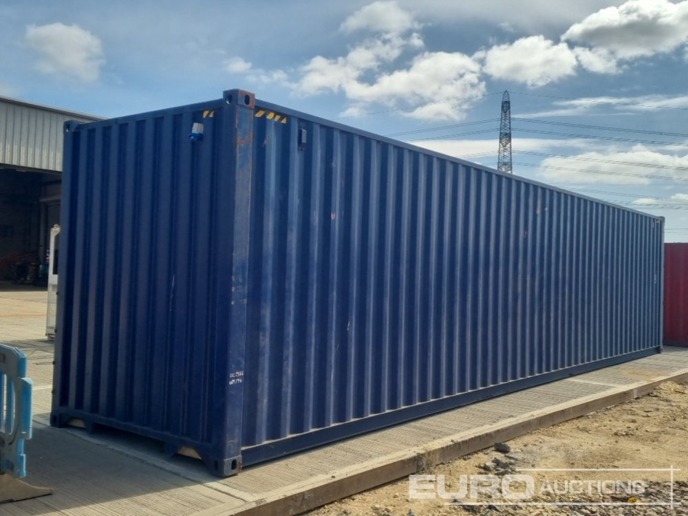 40' x 8' Office (Cannot Be Reconsigned) - Shipping container: picture 1 40' x 8' Office (Cannot Be Reconsigned) - Shipping container: picture 1