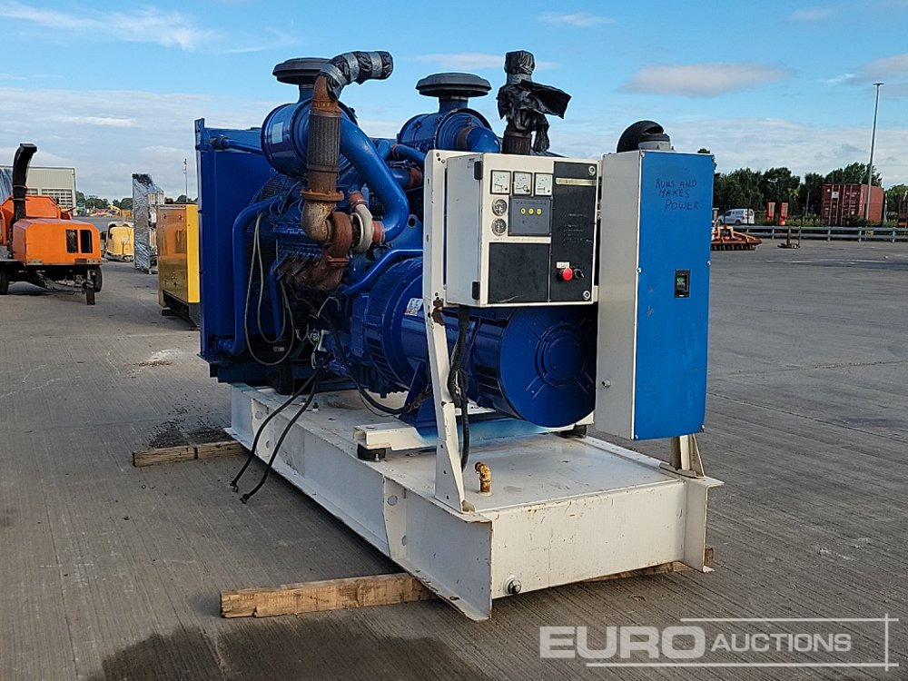 500kVA Skid Mounted Generator, Perkins V8 Engine - Generator set: picture 3 500kVA Skid Mounted Generator, Perkins V8 Engine - Generator set: picture 3