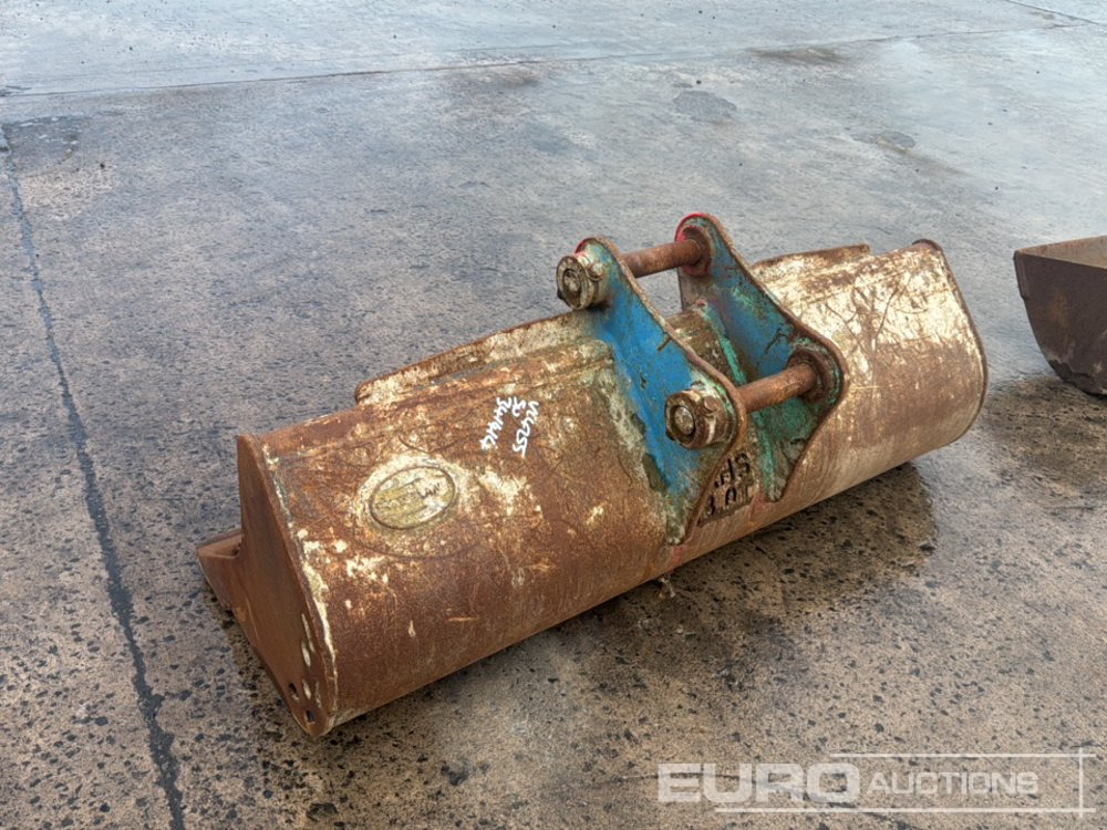 60" Strickland Ditching Bucket 45mm Pin to suit 4-6 Ton Excavator - Bucket: picture 2 60" Strickland Ditching Bucket 45mm Pin to suit 4-6 Ton Excavator - Bucket: picture 2