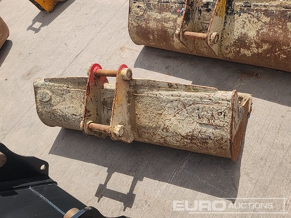 60" Strickland Ditching Bucket 45mm Pin to suit 4-6 Ton Excavator - Bucket: picture 4 60" Strickland Ditching Bucket 45mm Pin to suit 4-6 Ton Excavator - Bucket: picture 4