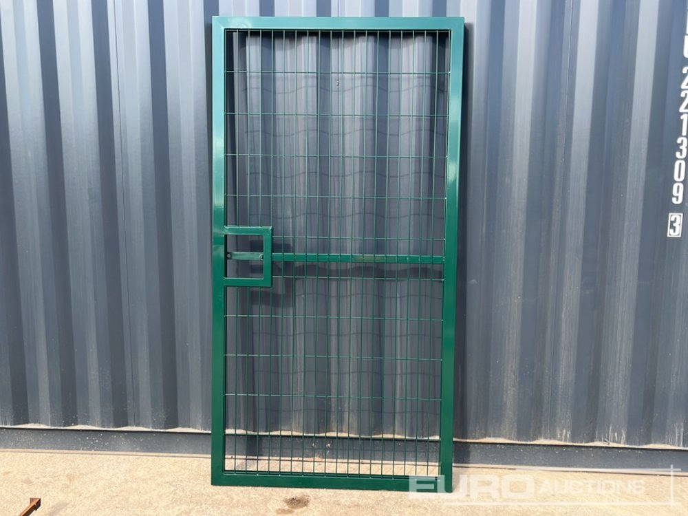 1.2m x 2.4m Pedestrian Gate, Heavy Duty Galvanized Powder Coated, 80mm x 80mm x 3m Post (2 of), Assembly Kit (Green) - Agricultural machinery: picture 1 1.2m x 2.4m Pedestrian Gate, Heavy Duty Galvanized Powder Coated, 80mm x 80mm x 3m Post (2 of), Assembly Kit (Green) - Agricultural machinery: picture 1