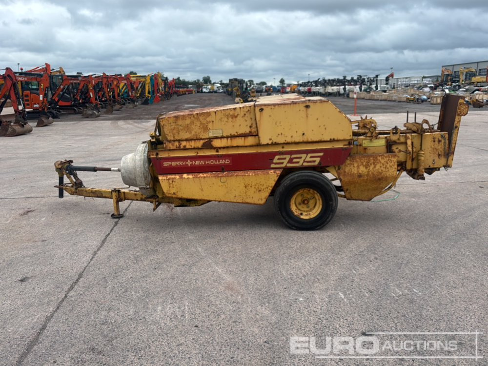 New Holland 935 - Agricultural machinery: picture 5 New Holland 935 - Agricultural machinery: picture 5