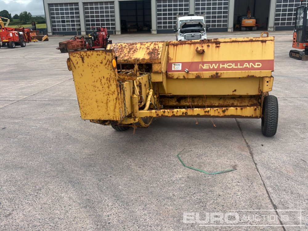New Holland 935 - Agricultural machinery: picture 4 New Holland 935 - Agricultural machinery: picture 4
