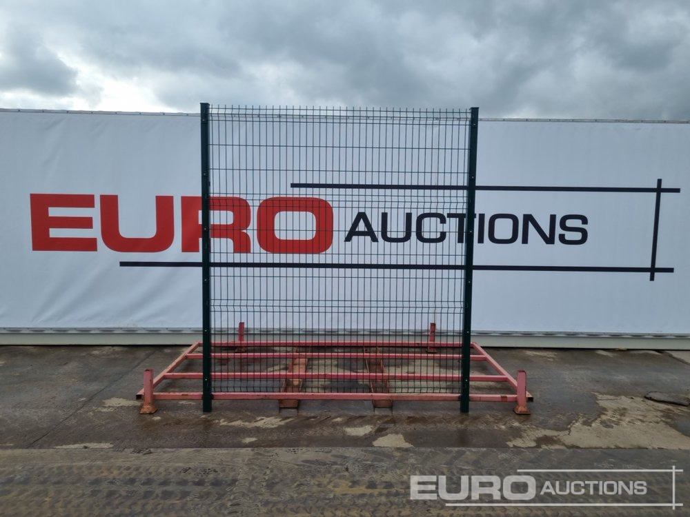 Unused Galvanised & Powder Coated Heavy Duty (5mm) Wire Mesh Fencing, 25 x H2.4m x W2.2m Panels, 26 x 60mm x 60mm x3m Posts, with Fittings (Green) - Agricultural machinery: picture 2 Unused Galvanised & Powder Coated Heavy Duty (5mm) Wire Mesh Fencing, 25 x H2.4m x W2.2m Panels, 26 x 60mm x 60mm x3m Posts, with Fittings (Green) - Agricultural machinery: picture 2