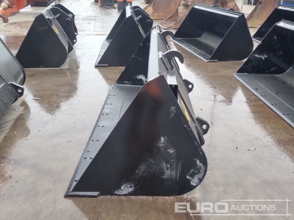 Unused Strickland 90" Loading Bucket to suit JCB Telehandler - Agricultural machinery: picture 2 Unused Strickland 90" Loading Bucket to suit JCB Telehandler - Agricultural machinery: picture 2