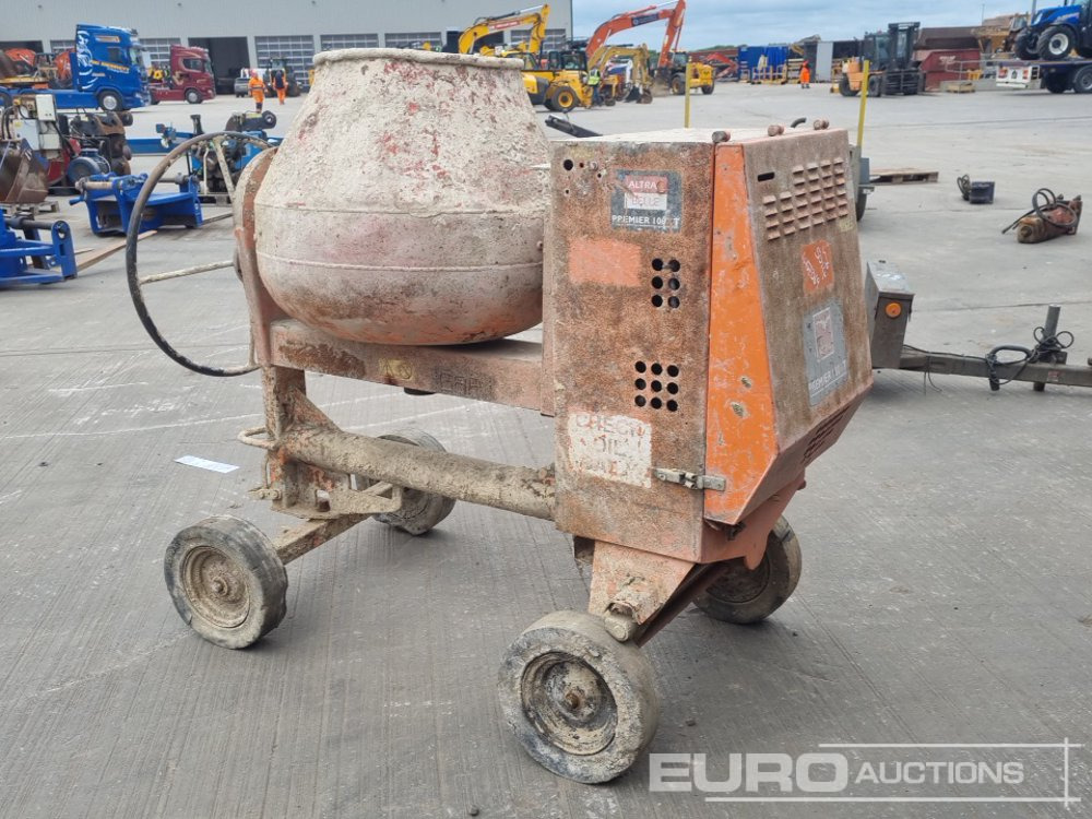 Altrad Diesel Cement Mixer, Yanmar Engine (Spares) - Concrete mixer: picture 3 Altrad Diesel Cement Mixer, Yanmar Engine (Spares) - Concrete mixer: picture 3