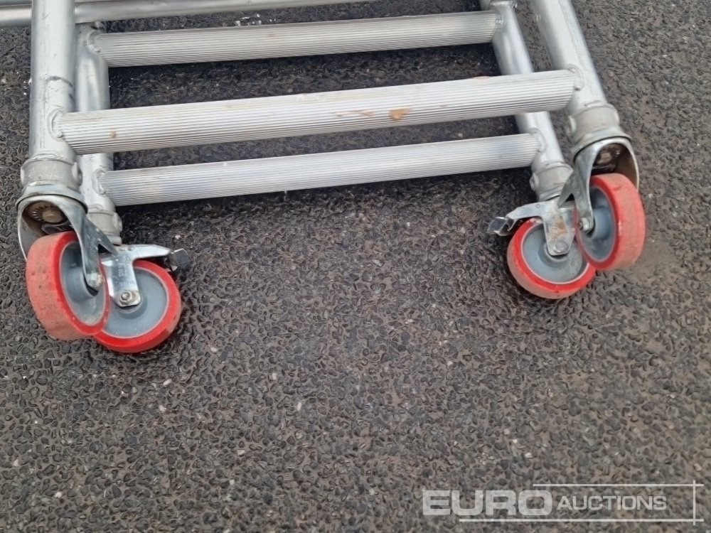 Aluminium Podium Scaffolding Tower - Construction equipment: picture 5 Aluminium Podium Scaffolding Tower - Construction equipment: picture 5