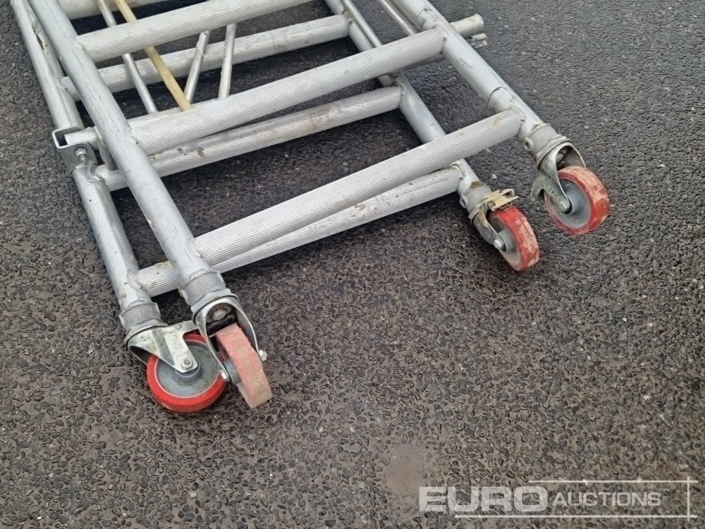 Aluminium Podium Scaffolding Tower - Construction equipment: picture 5 Aluminium Podium Scaffolding Tower - Construction equipment: picture 5