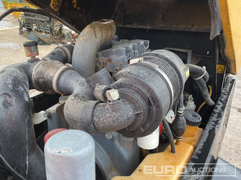 Air compressor Atlas Copco XAS57: picture 14