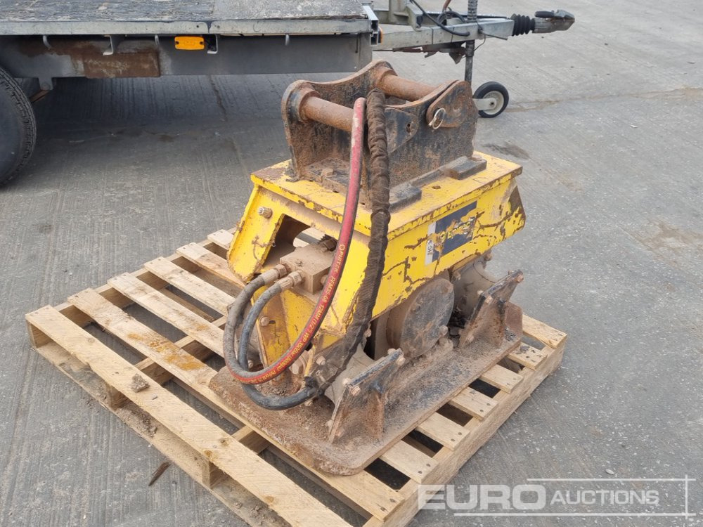 Epiroc HC350 - Attachment for Excavator: picture 5 Epiroc HC350 - Attachment for Excavator: picture 5