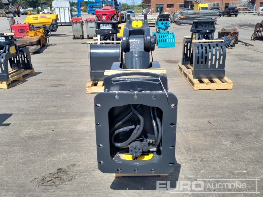 Unused 2025 Mustang RH16 - Attachment for Excavator: picture 4 Unused 2025 Mustang RH16 - Attachment for Excavator: picture 4