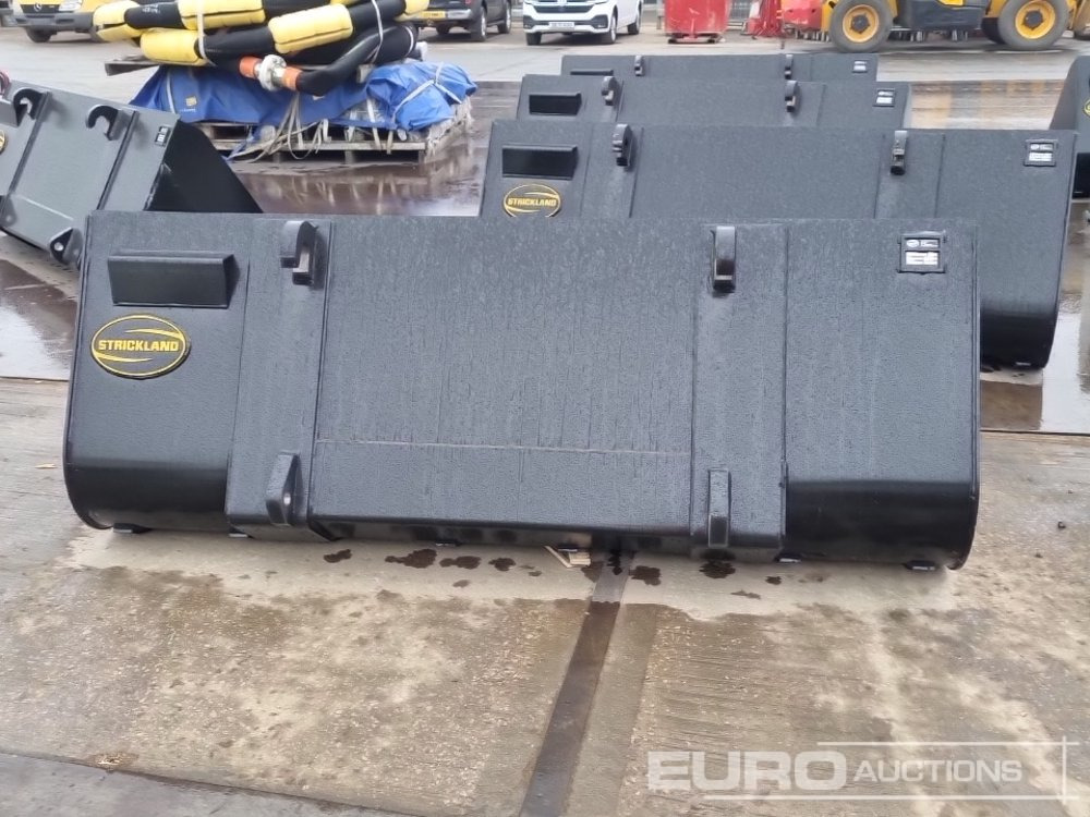 Unused Strickland 90" Loading Bucket to suit JCB Telehandler - Attachment for Excavator: picture 4 Unused Strickland 90" Loading Bucket to suit JCB Telehandler - Attachment for Excavator: picture 4