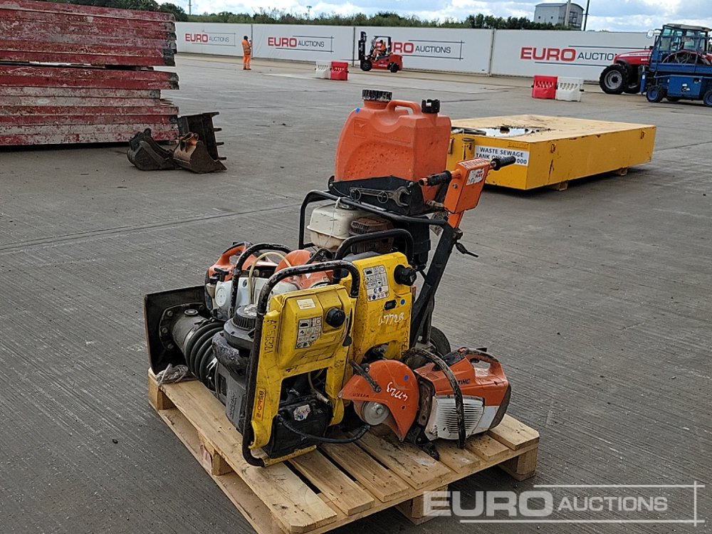 Belle CSXA01 Petrol Road Saw, Honda Engine, Wacker Neuson BS60-2 Petrol Trench Compactor (2 of), Stihl TS 480i Petrol Quick Cut Saw (2 of) - Asphalt machine: picture 3 Belle CSXA01 Petrol Road Saw, Honda Engine, Wacker Neuson BS60-2 Petrol Trench Compactor (2 of), Stihl TS 480i Petrol Quick Cut Saw (2 of) - Asphalt machine: picture 3