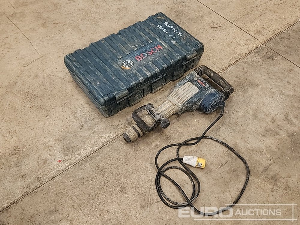 Bosch GSH 110 Volt Breaker - Construction equipment: picture 1 Bosch GSH 110 Volt Breaker - Construction equipment: picture 1