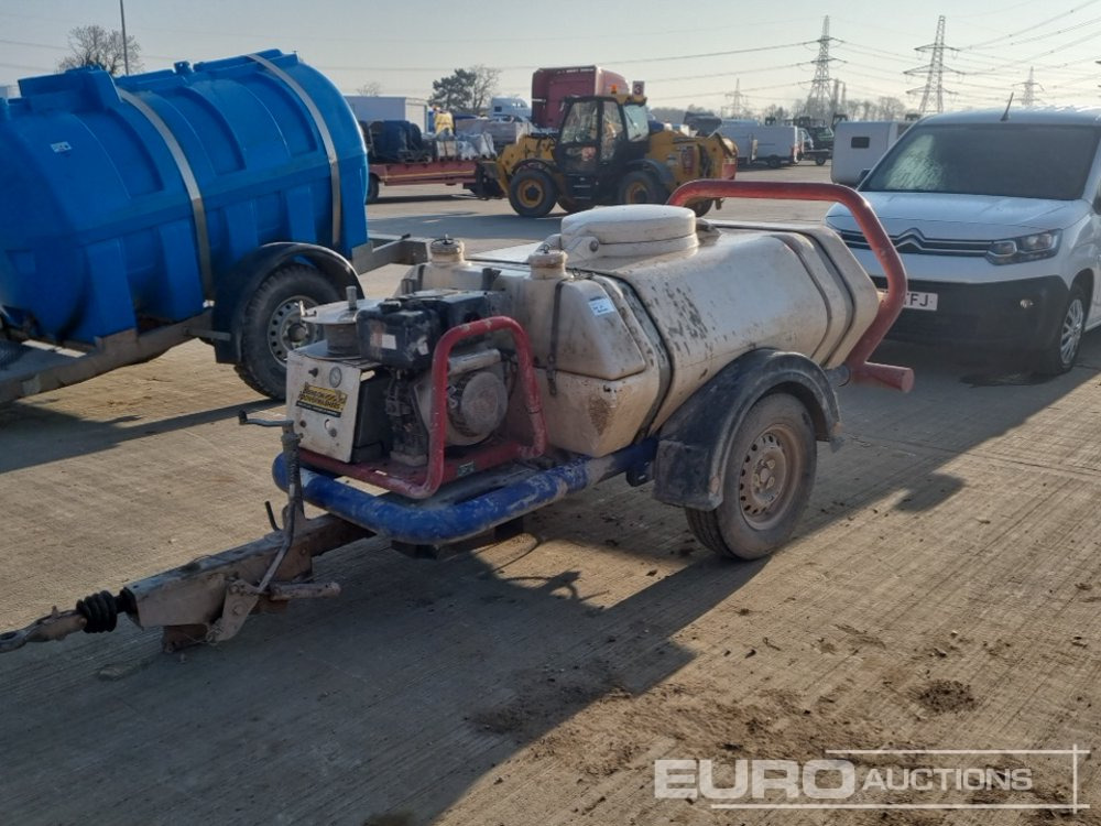 Brendon Bowsers Single Axle Plastic Water Bowser, Yanmar Diesel Pressure Washer - Pressure washer: picture 1 Brendon Bowsers Single Axle Plastic Water Bowser, Yanmar Diesel Pressure Washer - Pressure washer: picture 1
