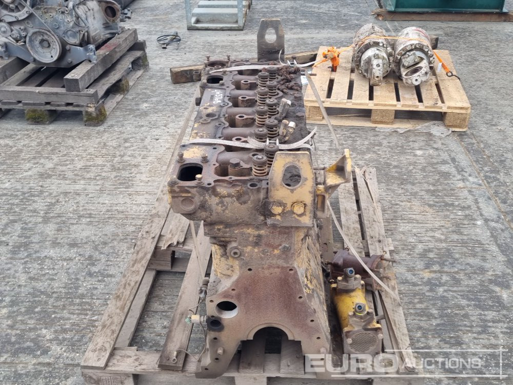 CAT 6 Cylinder Engine Block - Engine: picture 2 CAT 6 Cylinder Engine Block - Engine: picture 2
