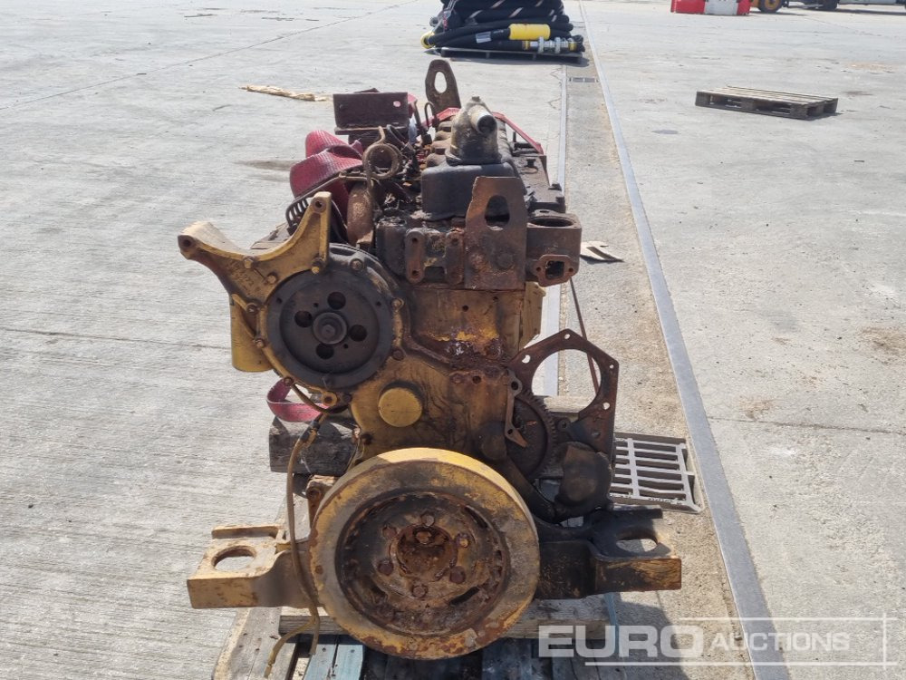 CAT 6 Cylinder Engine - Engine: picture 4 CAT 6 Cylinder Engine - Engine: picture 4