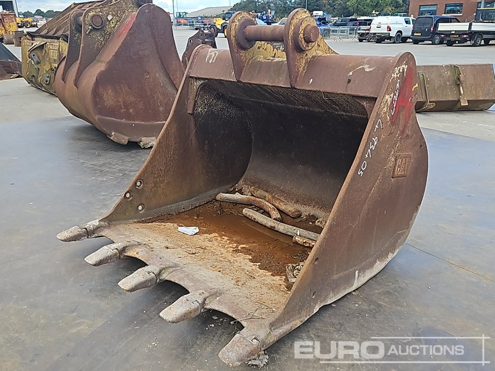 CAT 60" Digging 80mm Pin to suit 20 Ton Excavator - Bucket: picture 1 CAT 60" Digging 80mm Pin to suit 20 Ton Excavator - Bucket: picture 1