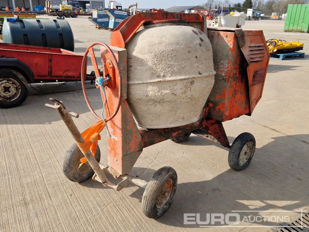 Cement Mixer, Diesel Engine - Concrete mixer: picture 1 Cement Mixer, Diesel Engine - Concrete mixer: picture 1