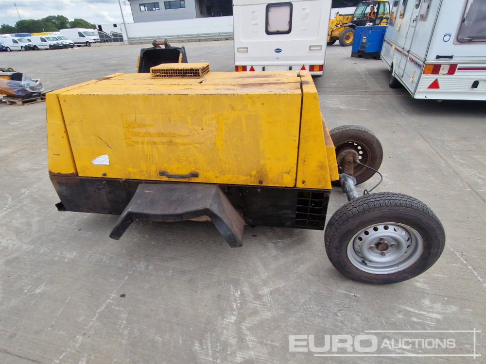 Compair Compressor (Parts Missing) - Air compressor: picture 2 Compair Compressor (Parts Missing) - Air compressor: picture 2
